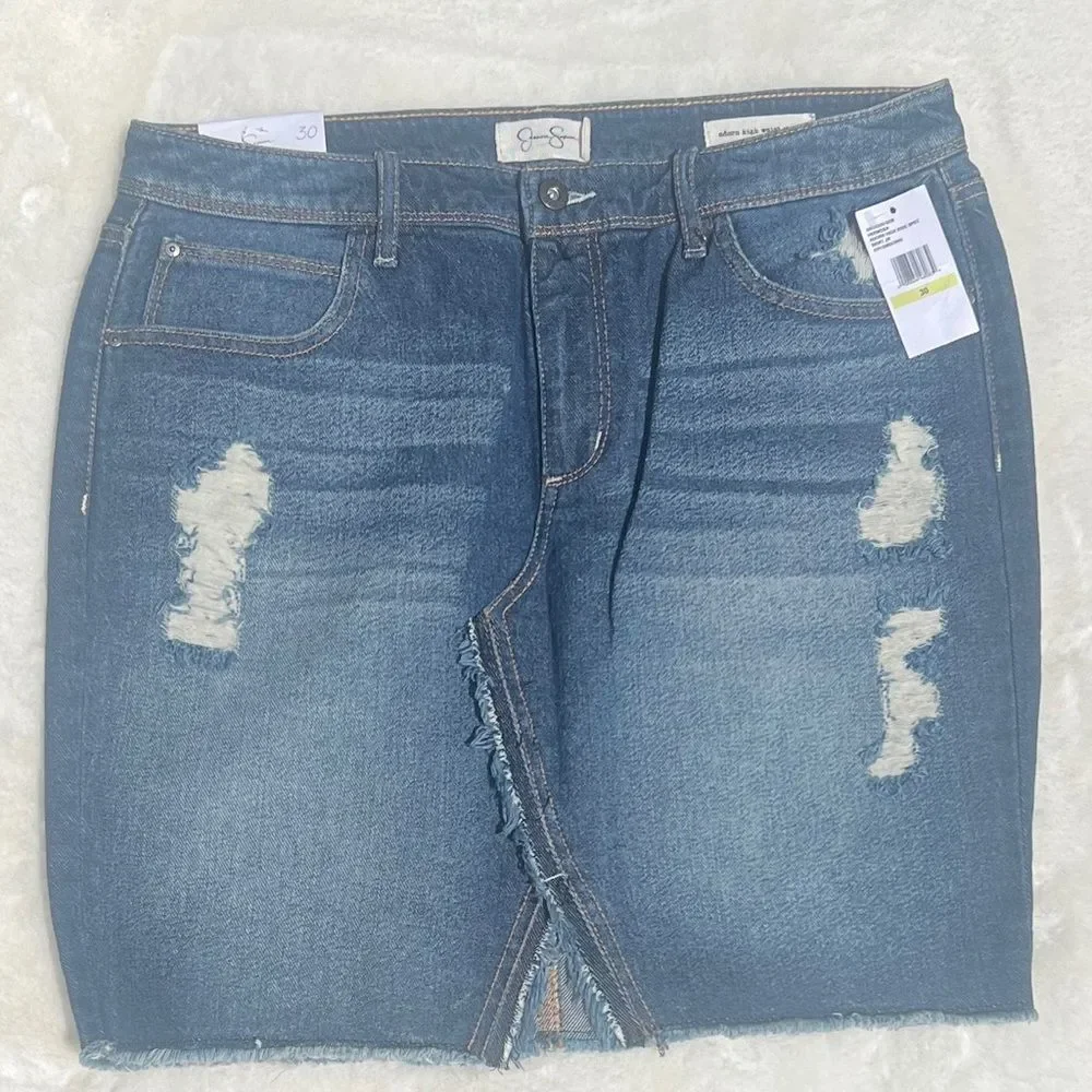 NWT Hand-painted Jessica Simpson Denim Skirt with Mona Lisa Pocket Size 30 - Picture 6 of 6